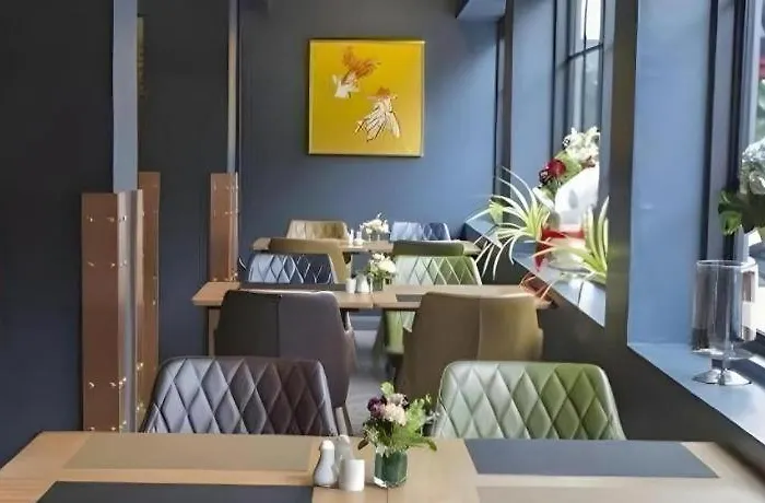 Ratchada Boutique Hotel 4*