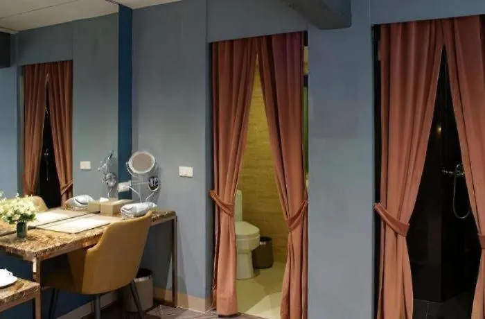 Ratchada Boutique 4*